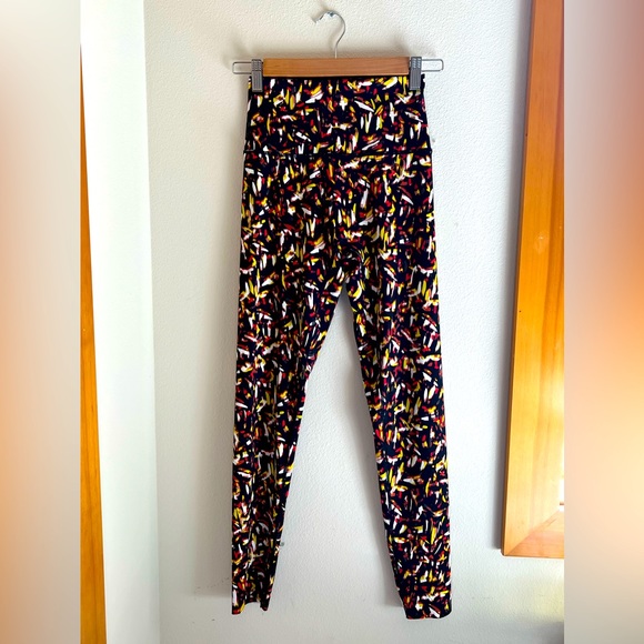 Offline by aerie multicolor leggings. - Picture 2 of 5